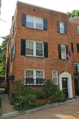 152831st St NW 273x410