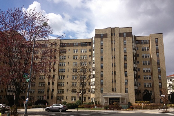 2480 16th St NW 600x400